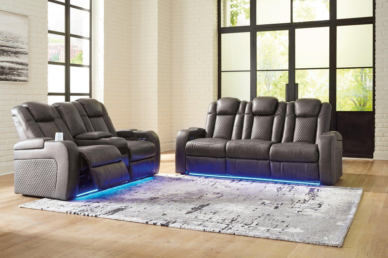 Fyne-Dyme Living Room Set