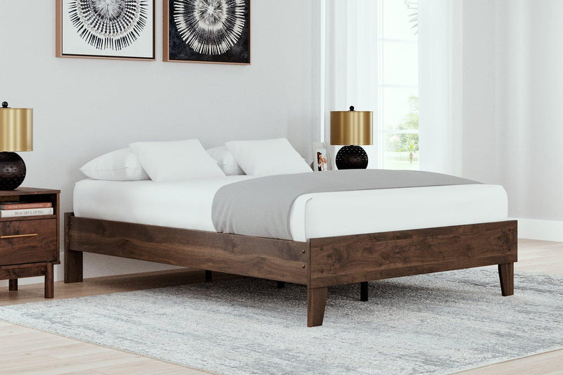 Calverson Panel Bed