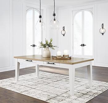 Ashbryn Dining Table