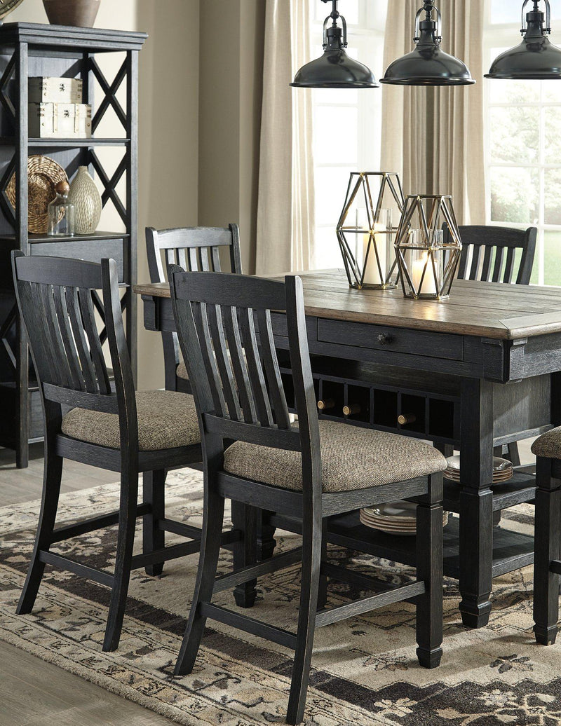 Tyler Creek Counter Height Dining Set